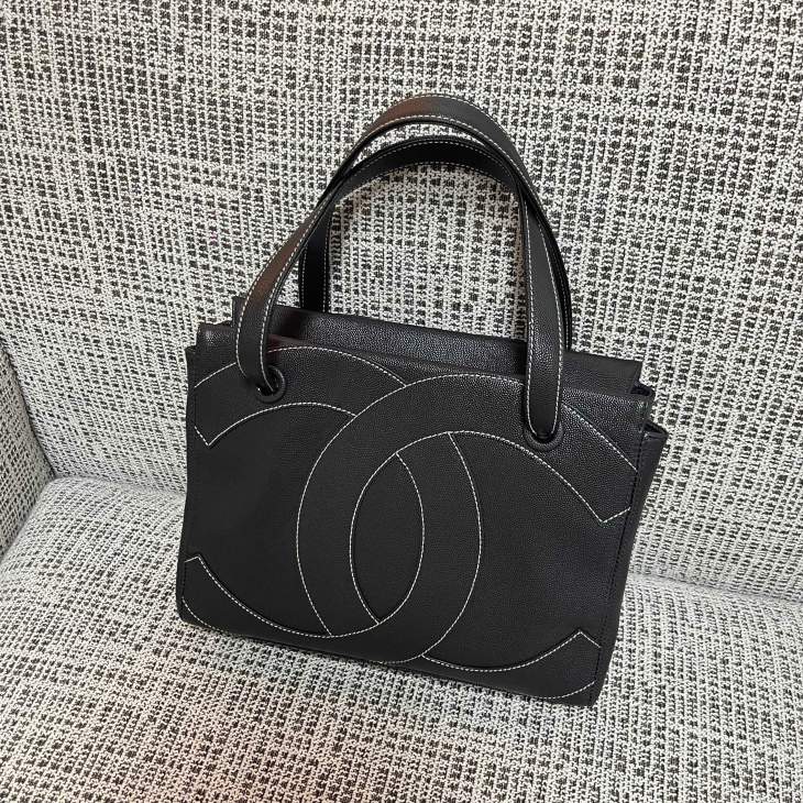 Picture of Chanel Handbags _SKUfw239878125fw
